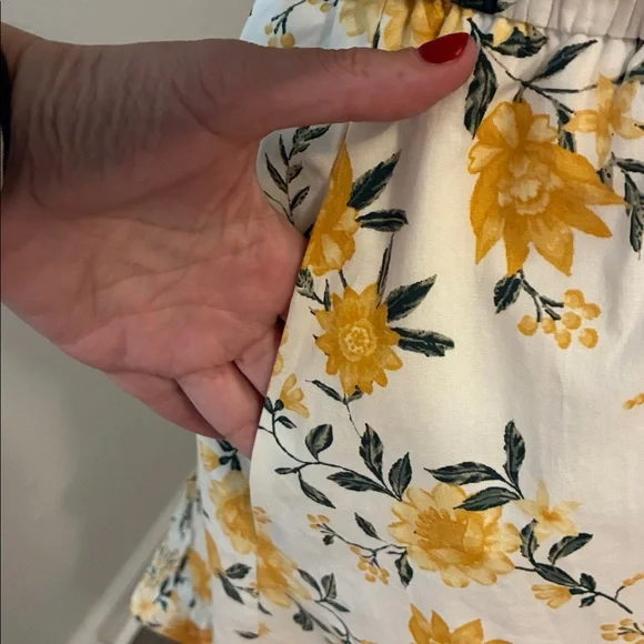 Joie Ruffled Dress Puff Sleeve Cotton Yellow Floral Belted with Pockets 12 - Picture 3 of 7